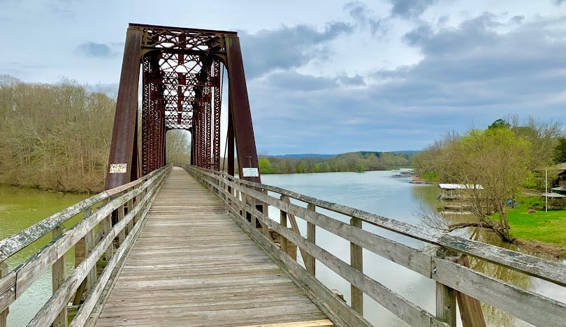 Ashland City, TN